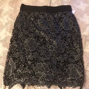 Woman’s Simply Emma skirt.